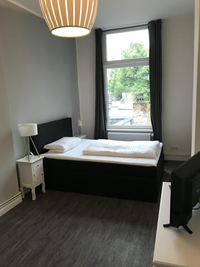 Hotel Fame Am Hauptbahnhof Hamborg